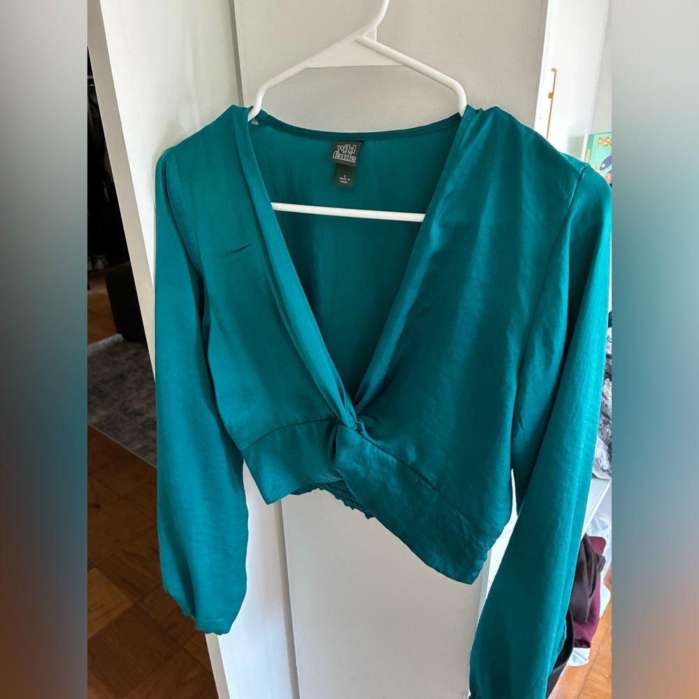 Wild Fable Teal Twist-Front Crop Top